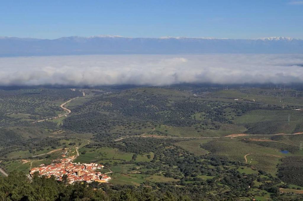 בית הארחה Casas de Miravete 	Los Montes מראה חיצוני תמונה